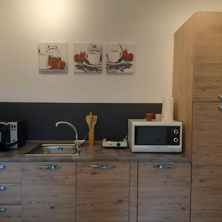 La Rondine Apartment Roccasparvera Bagian luar foto